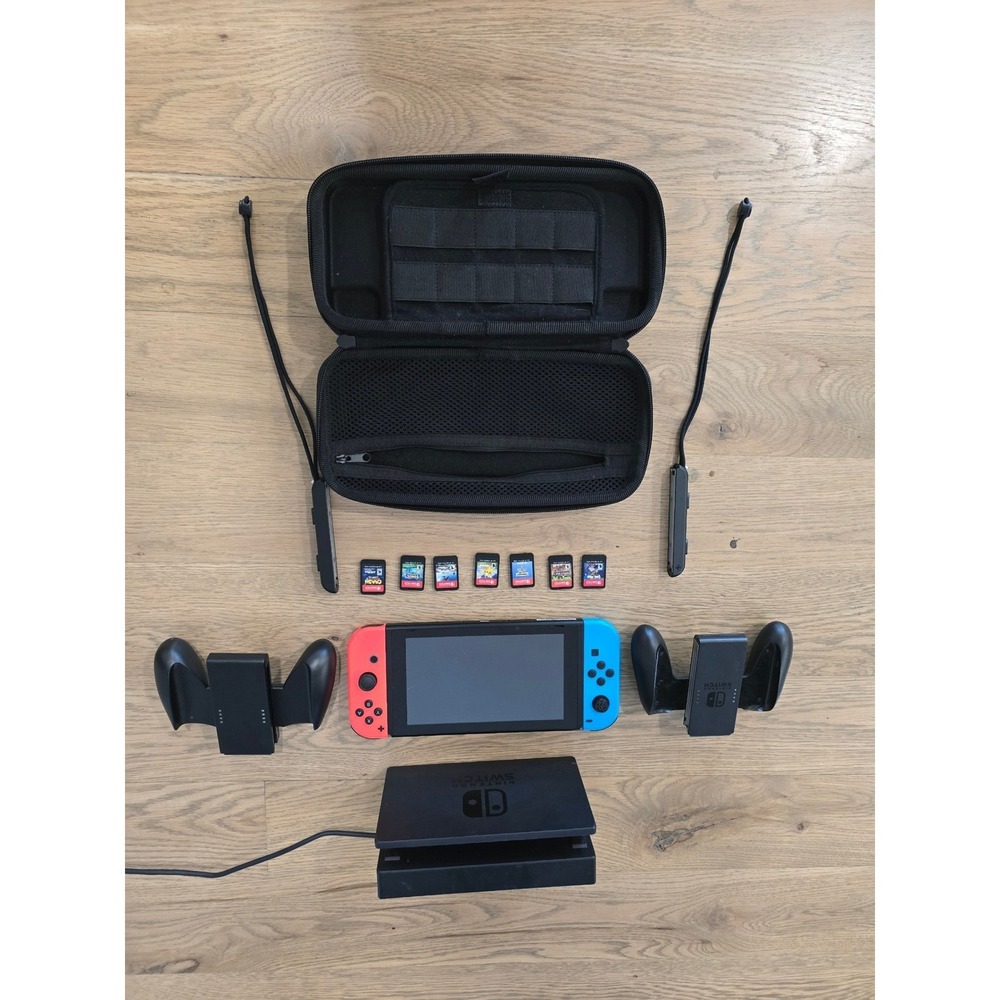 Nintendo Switch HAC-001-01 Neon Blue Red Bundle 7 Games Case Dock Grips